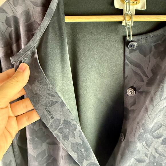 Talbots VTG Tag Women's 12 Gray Floral Long Sleeved Button Front Maxi Dress - Picture 5 of 10